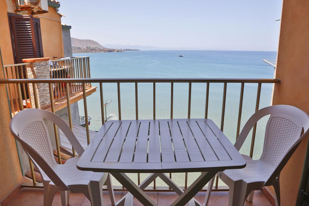 Appartement Balconi Bellavista à Cefalù Extérieur photo